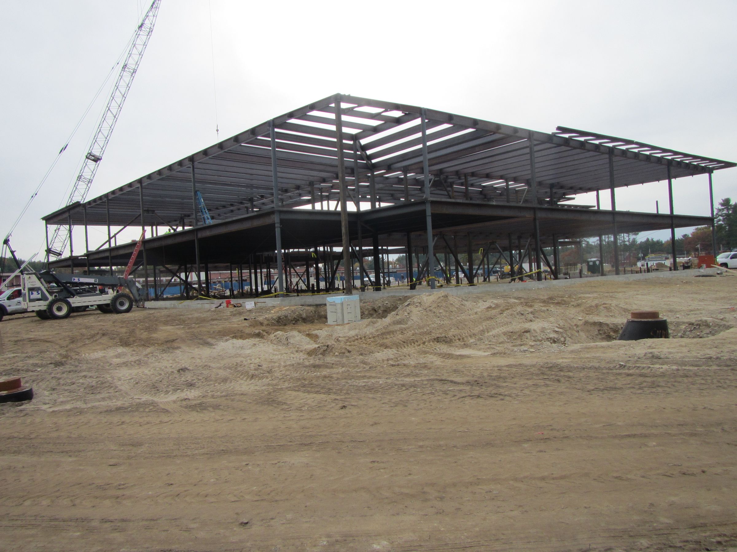 Structure d'acier de la North Middlesex Regional High School à Townsend